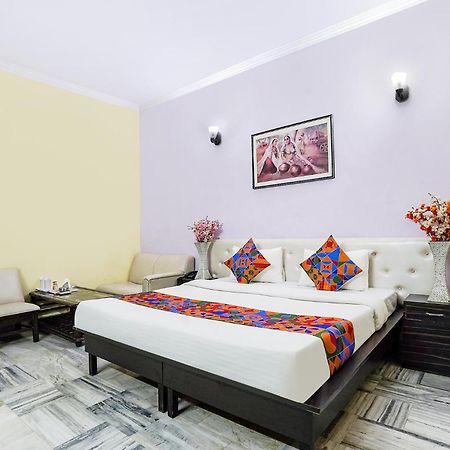 Fabexpress Ivy Inn Sector 35 Noida Bagian luar foto