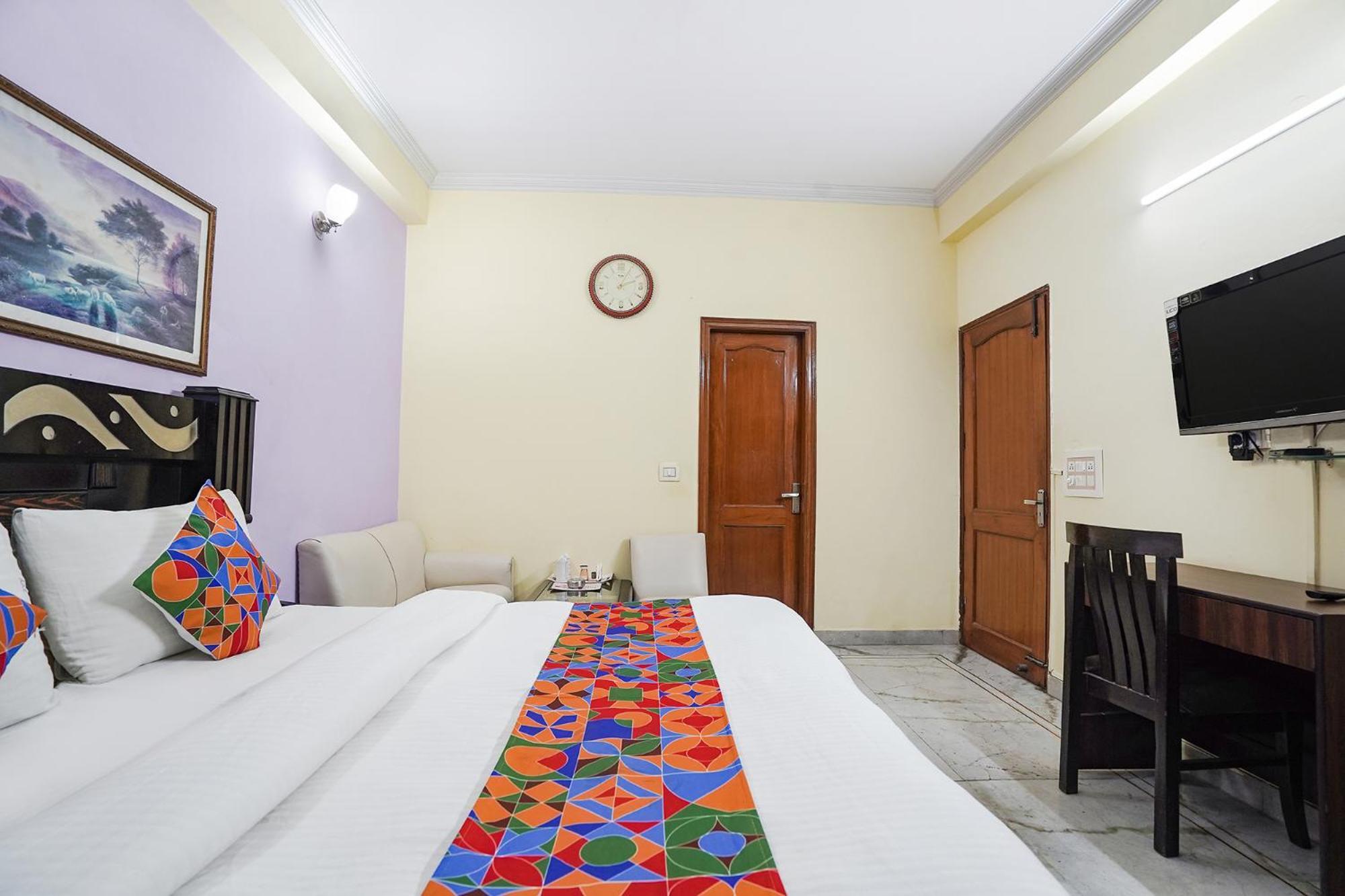 Fabexpress Ivy Inn Sector 35 Noida Bagian luar foto